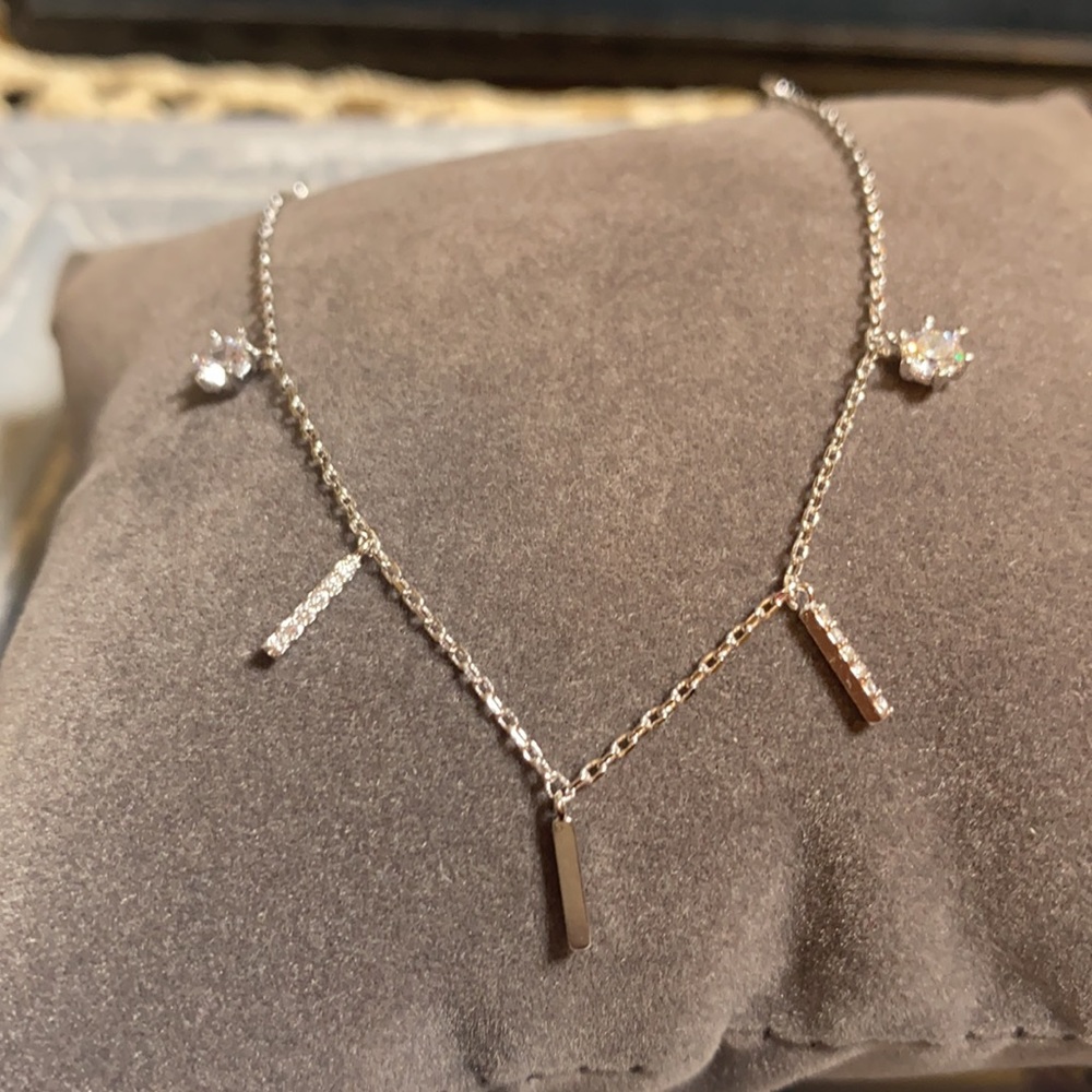 Bar drop Fashion Bracelet with CZ. NWT